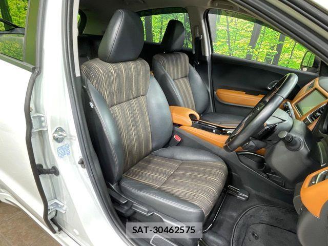Honda VEZEL 2016-11 7621090-7