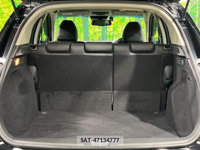 Honda VEZEL 2017-06 7621079-9