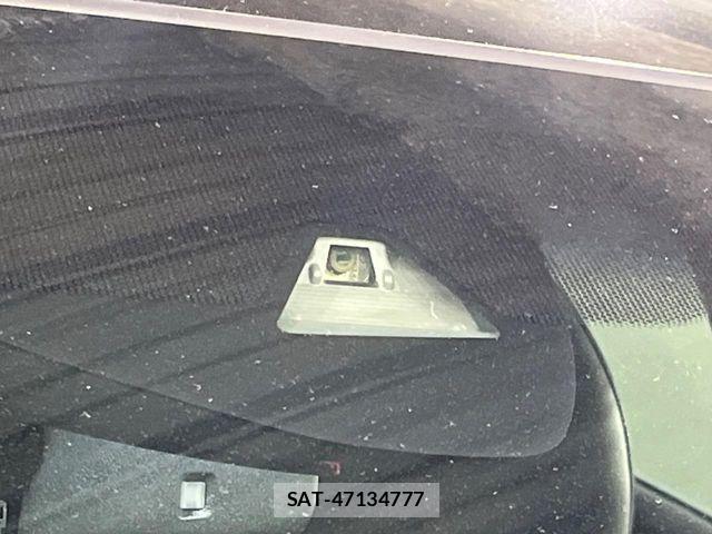 Honda VEZEL 2017-06 7621079-4