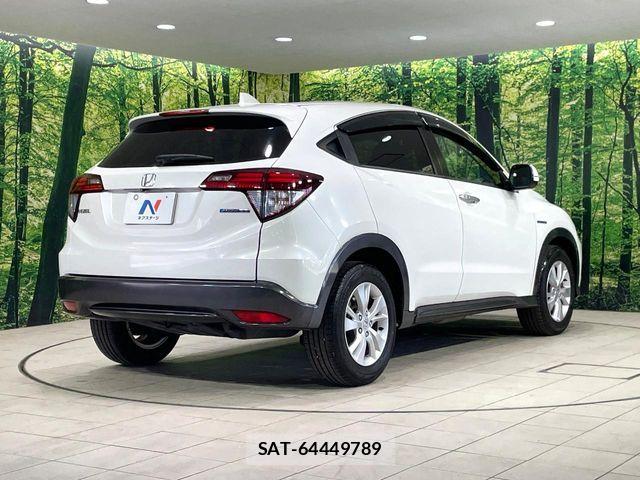 Honda VEZEL 2015-07 7621084-16