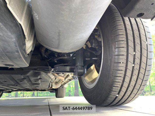 Honda VEZEL 2015-07 7621084-19