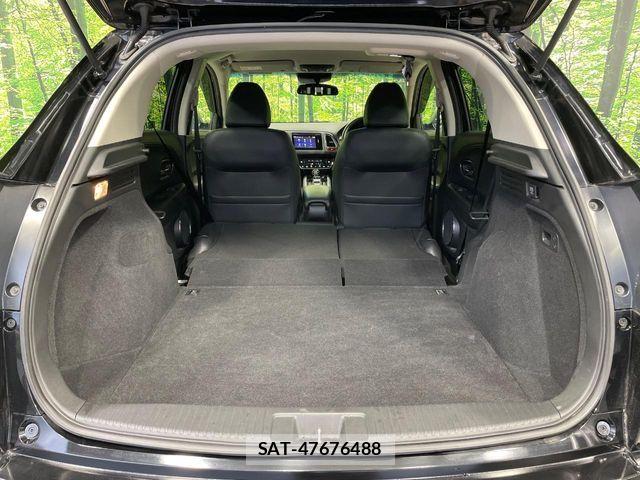 Honda VEZEL 2015-12 7621082-9