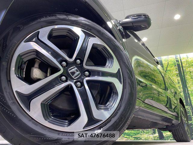 Honda VEZEL 2015-12 7621082-10
