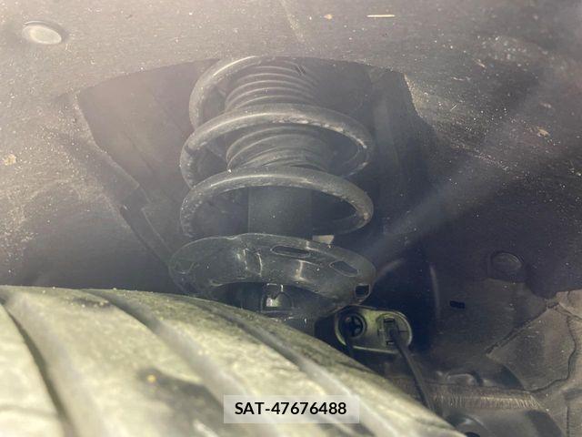 Honda VEZEL 2015-12 7621082-18
