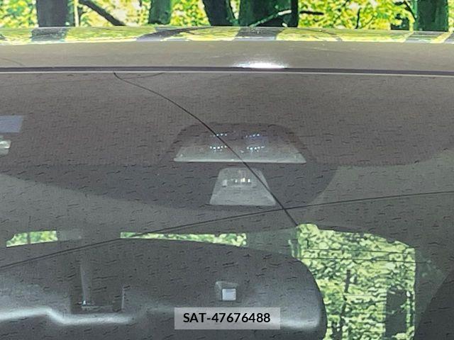 Honda VEZEL 2015-12 7621082-4