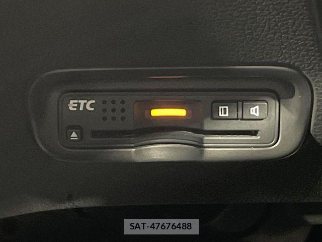 Honda VEZEL 2015-12 7621082-5