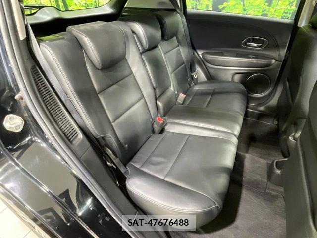 Honda VEZEL 2015-12 7621082-8