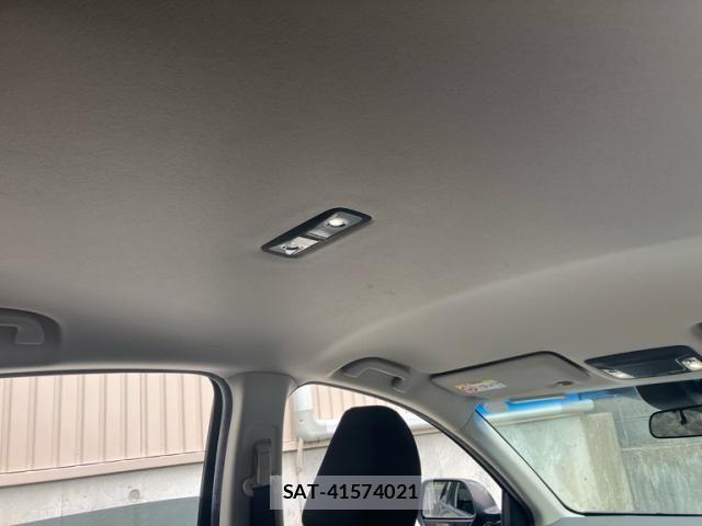 Honda VEZEL 2014-02 7621102-10