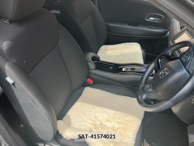 Honda VEZEL 2014-02 7621102-14