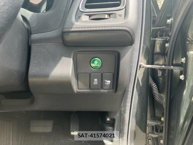 Honda VEZEL 2014-02 7621102-17