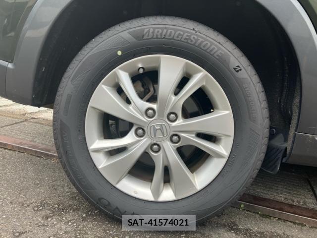 Honda VEZEL 2014-02 7621102-5