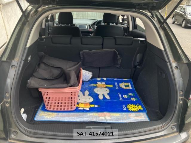 Honda VEZEL 2014-02 7621102-7