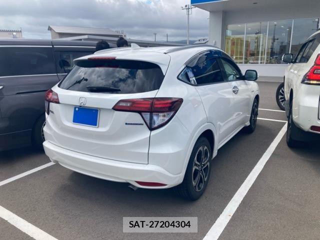 Honda VEZEL 2014-06 7621103-1