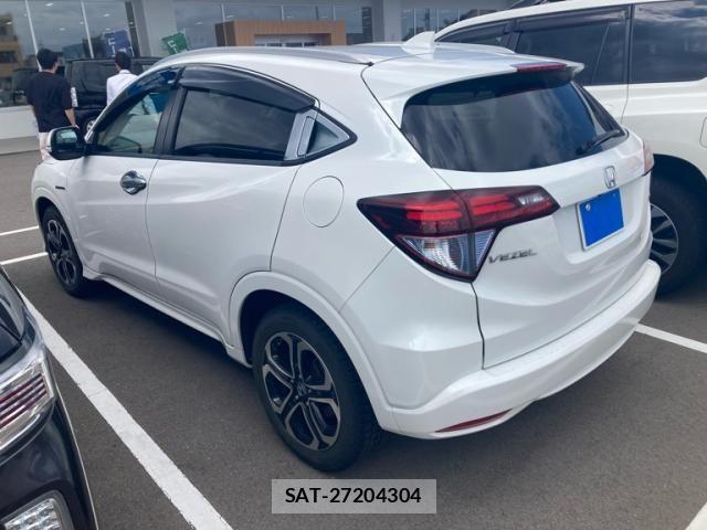 Honda VEZEL 2014-06 7621103-2