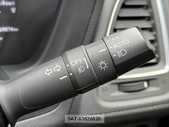Honda VEZEL 2016-06 7621085-23