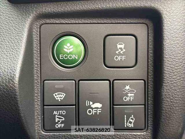 Honda VEZEL 2016-06 7621085-28