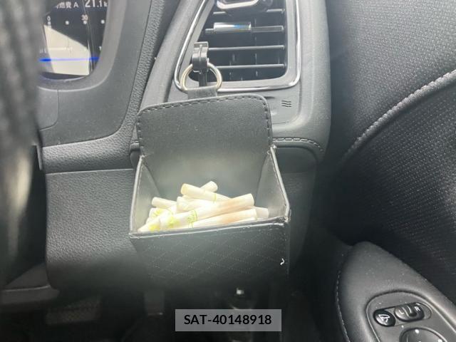 Honda VEZEL 2015-02 7880285-11