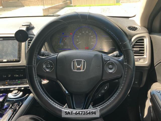 Honda VEZEL 2015-06 7880280-15