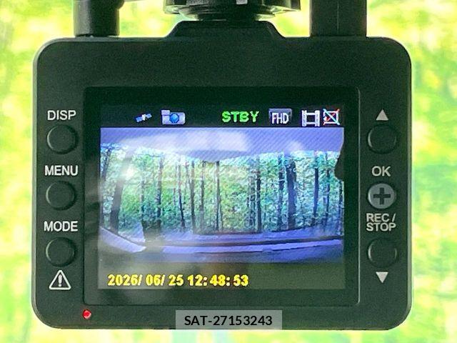 Honda VEZEL 2019-09 7880276-6