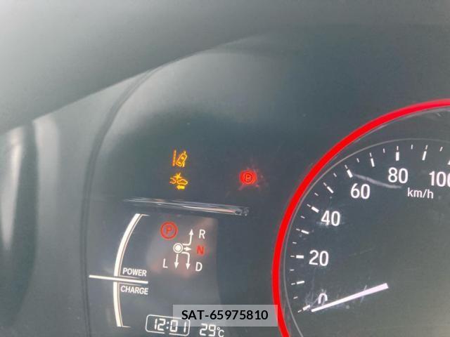 Honda VEZEL 2016-12 7880282-27