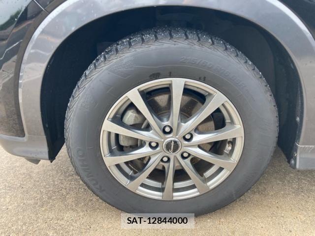 Honda VEZEL 2014-06 7880284-12