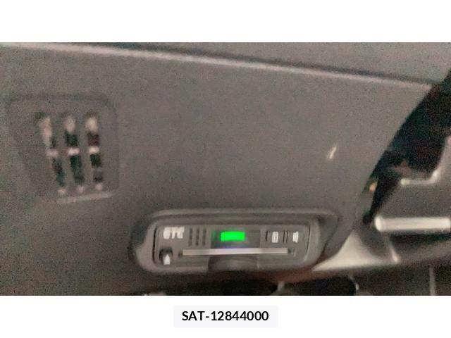 Honda VEZEL 2014-06 7880284-22