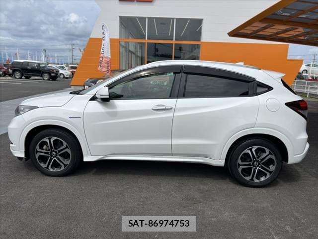 Honda VEZEL 2016-05 7880279-11