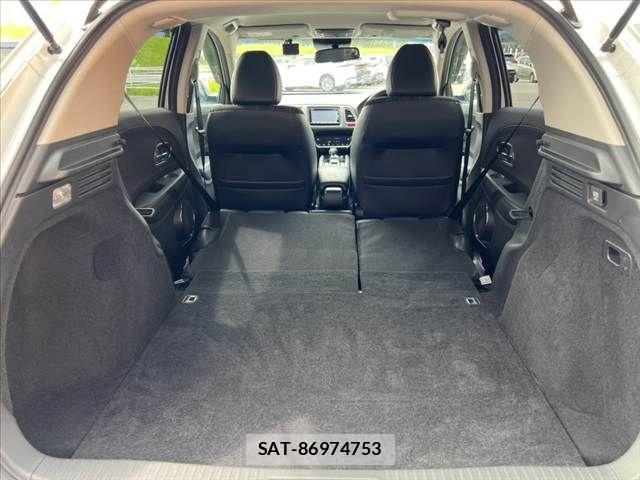 Honda VEZEL 2016-05 7880279-21
