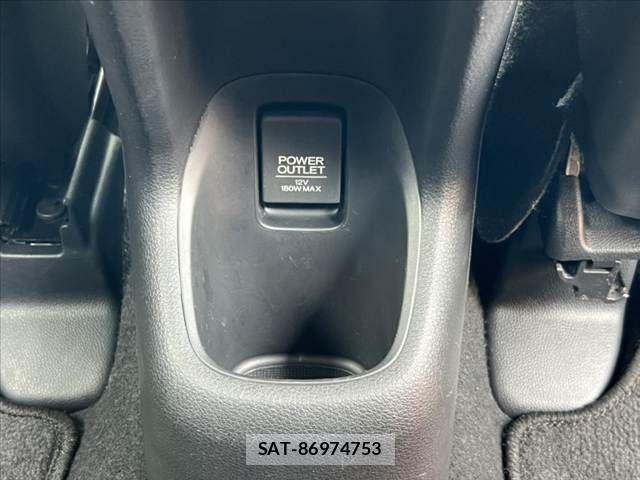 Honda VEZEL 2016-05 7880279-23