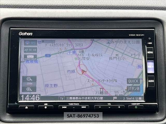 Honda VEZEL 2016-05 7880279-29
