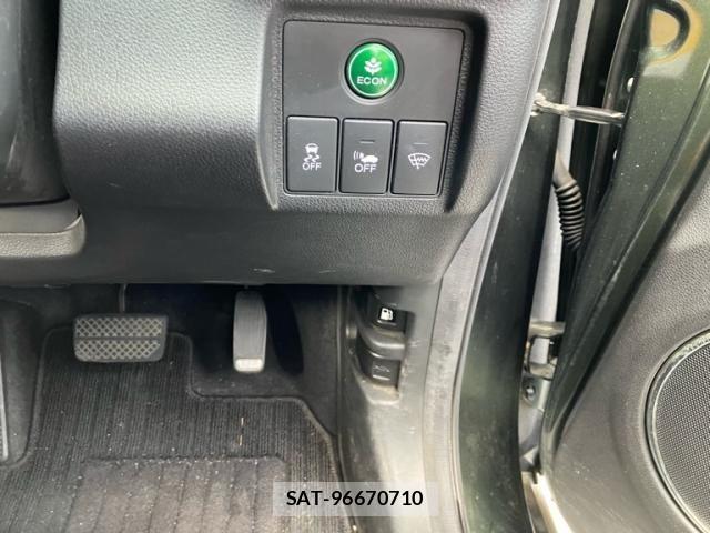 Honda VEZEL 2014-01 7880275-13