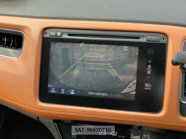 Honda VEZEL 2014-01 7880275-19