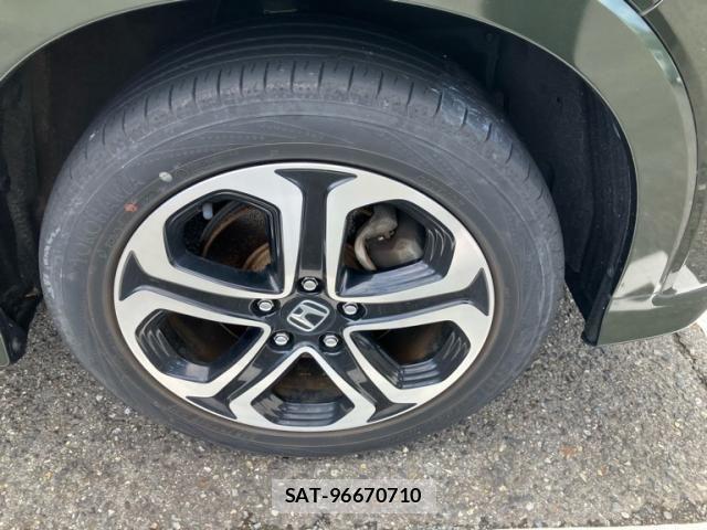 Honda VEZEL 2014-01 7880275-7