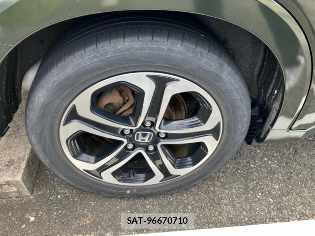 Honda VEZEL 2014-01 7880275-8