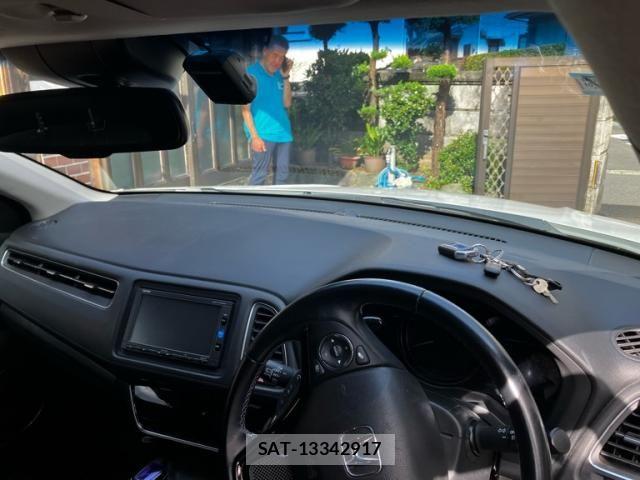 Honda VEZEL 2017-07 7903589-12