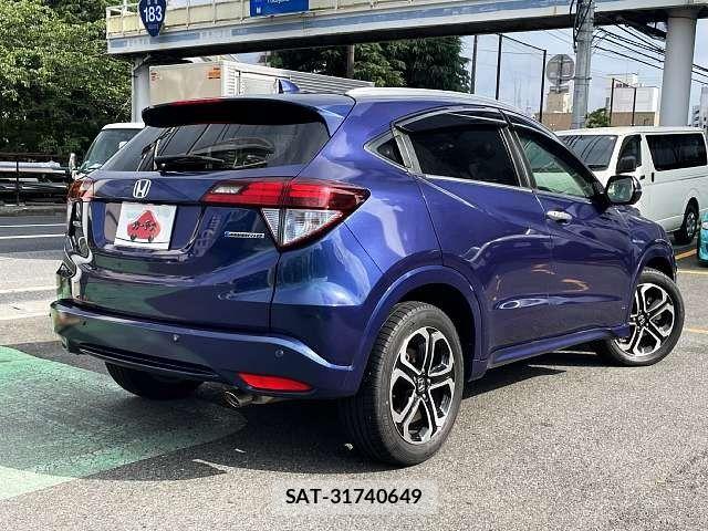 Honda VEZEL 2014-06 7964282-2