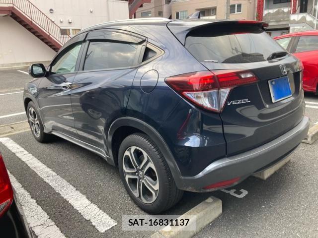 Honda VEZEL 2017-07 7964288-3