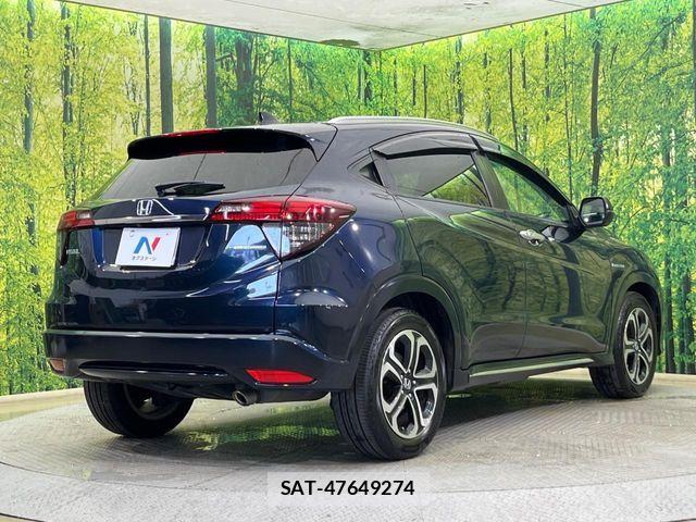 Honda VEZEL 2021-01 7964268-16