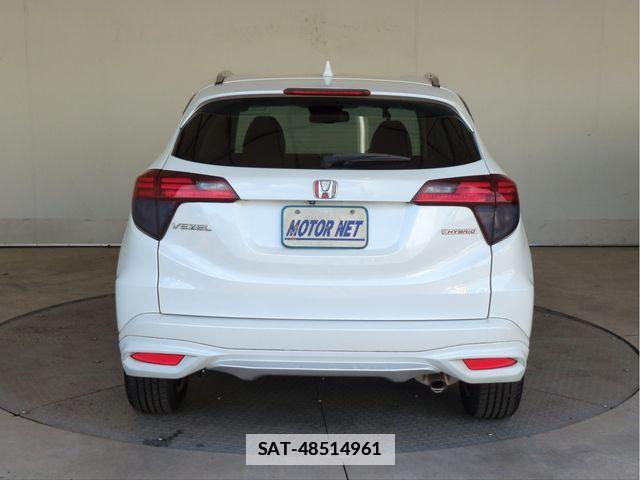 Honda VEZEL 2014-06 7964284-17