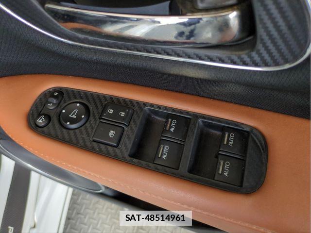 Honda VEZEL 2014-06 7964284-28