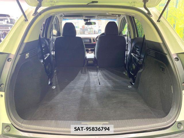 Honda VEZEL 2014-06 7964285-9