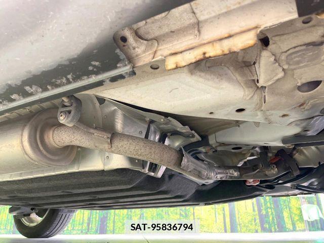 Honda VEZEL 2014-06 7964285-16