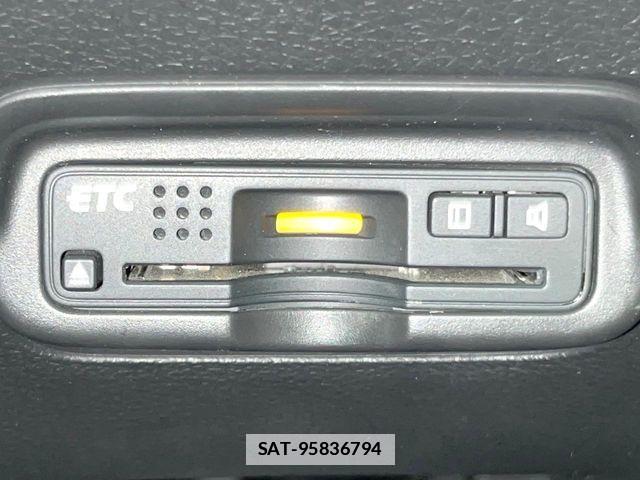Honda VEZEL 2014-06 7964285-6