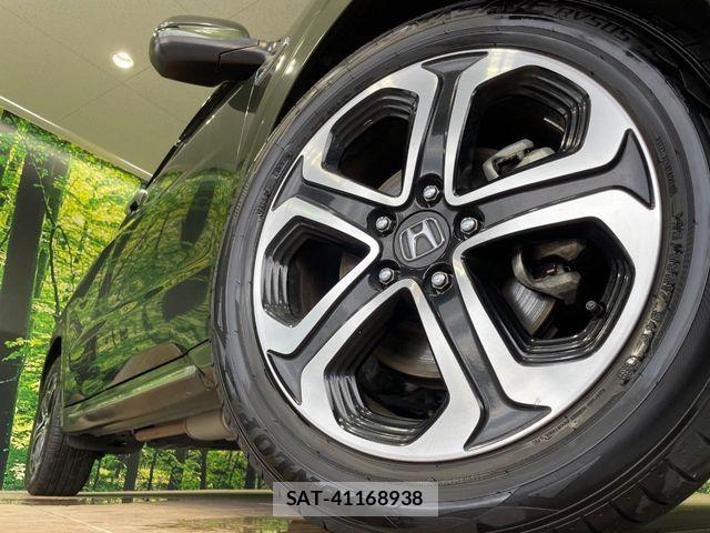 Honda VEZEL 2016-03 7964269-12