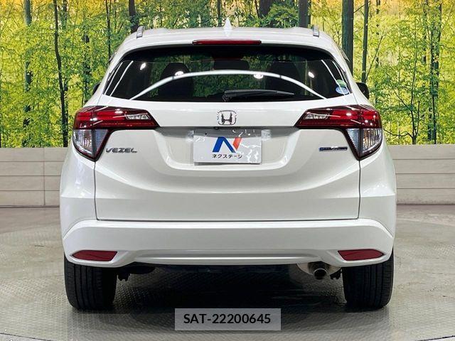 Honda VEZEL 2014-07 7964280-14