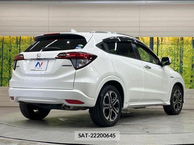 Honda VEZEL 2014-07 7964280-16