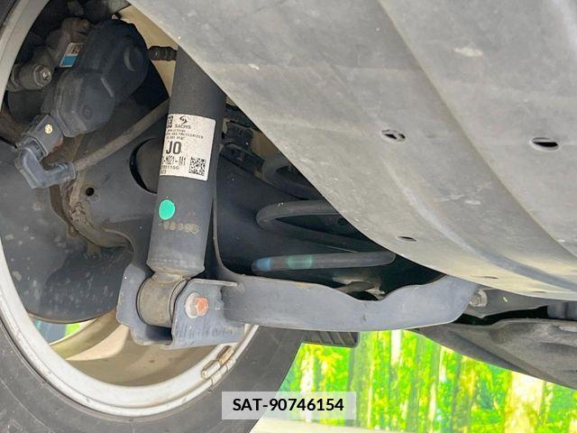 Honda VEZEL 2016-11 7964279-19