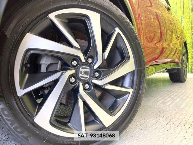 Honda VEZEL 2016-12 7964270-12