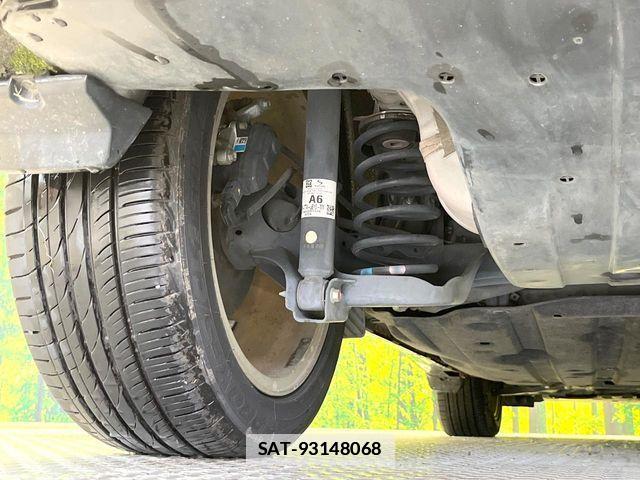 Honda VEZEL 2016-12 7964270-19