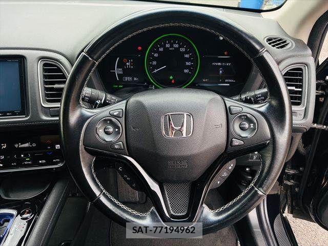 Honda VEZEL 2016-08 7964281-9